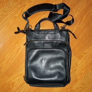 Allen Edmonds Black Leather Backpack Laptop Bag Men’s Briefcase Travel Work Tech